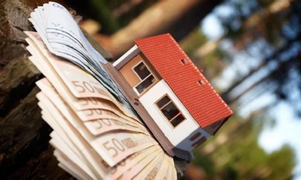 Τεράστια η πτώση σε εισόδημα και στις δαπάνες των νοικοκυριών το β' τρίμηνο